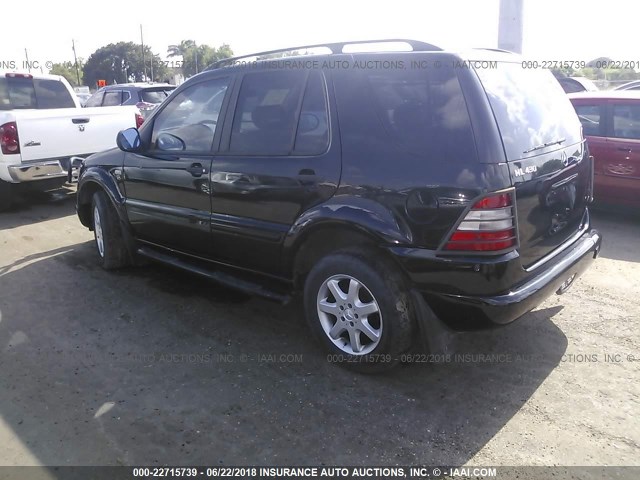 4JGAB72E2XA081714 - 1999 MERCEDES-BENZ ML 430 黑色 照片 3