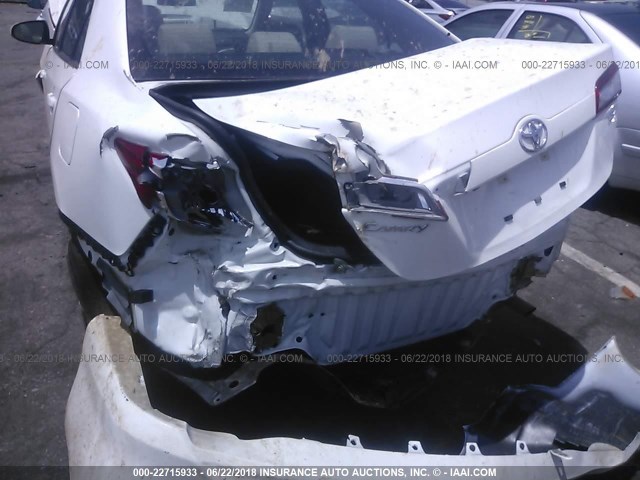 4T1BF1FK2EU431084 - 2014 TOYOTA CAMRY L/SE/LE/XLE 白色 照片 6