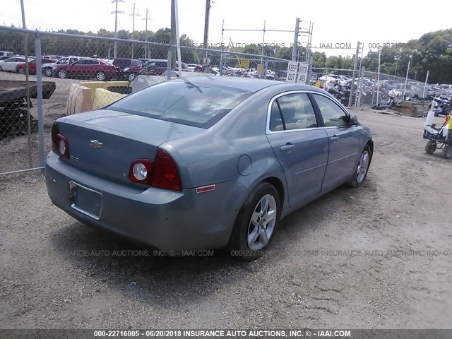 1G1ZG57B19F152668 - 2009 CHEVROLET MALIBU LS GREEN photo 4