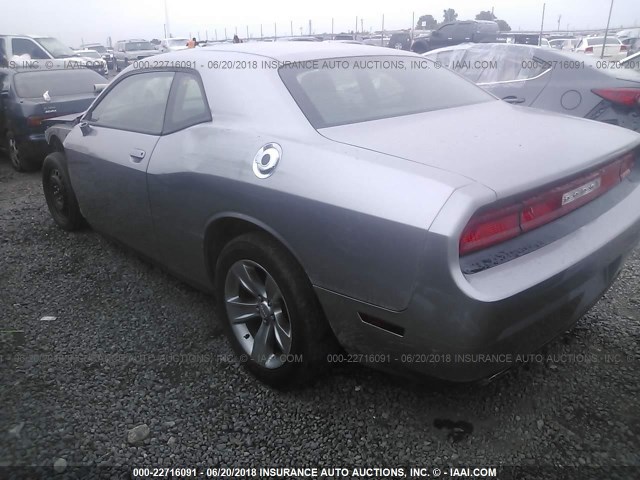 2C3CDYAG5EH302581 - 2014 DODGE CHALLENGER SXT SILVER photo 3