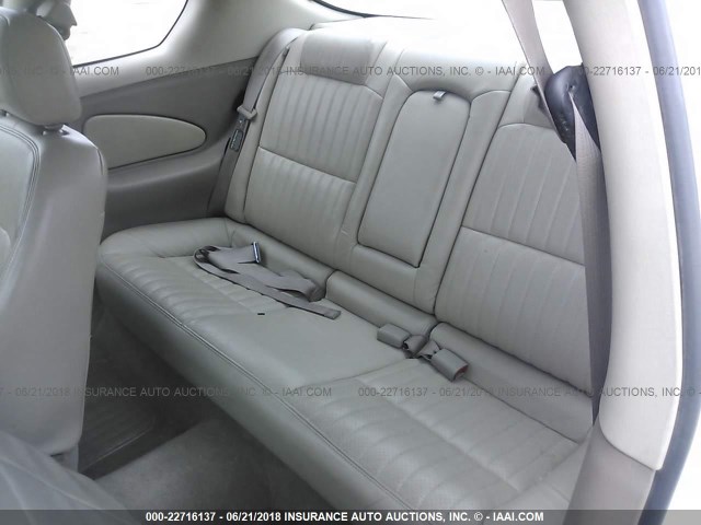 2G1WX15K719332216 - 2001 CHEVROLET MONTE CARLO SS 白色 照片 8