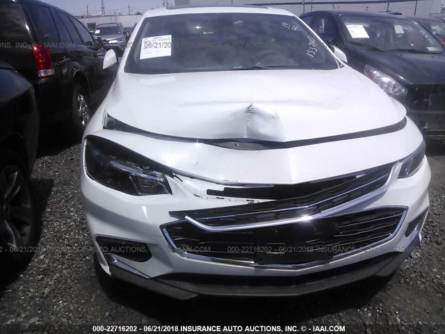 1G1ZD5ST2JF153745 - 2018 CHEVROLET MALIBU LT WHITE photo 6