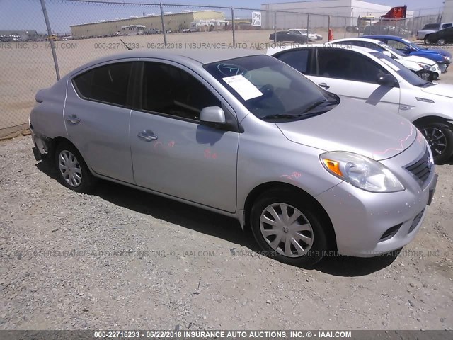 3N1CN7AP8CL827631 - 2012 NISSAN VERSA S/SV/SL SILVER photo 1