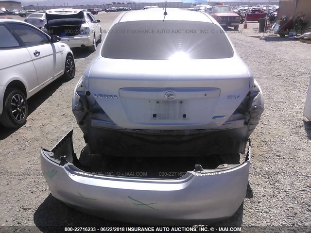 3N1CN7AP8CL827631 - 2012 NISSAN VERSA S/SV/SL SILVER photo 6