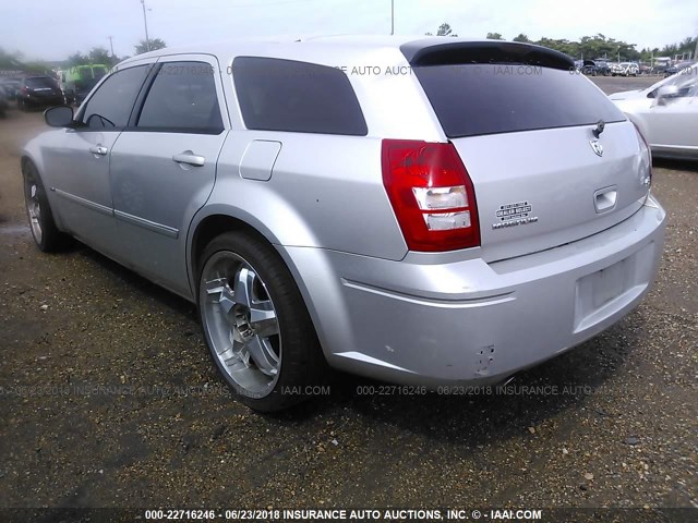 2D4GV57296H433487 - 2006 DODGE MAGNUM R/T SILVER photo 3