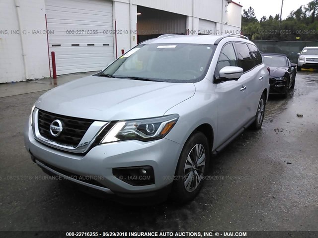 5N1DR2MN0HC624699 - 2017 NISSAN PATHFINDER S/SV/SL/PLATINUM 银色 照片 2