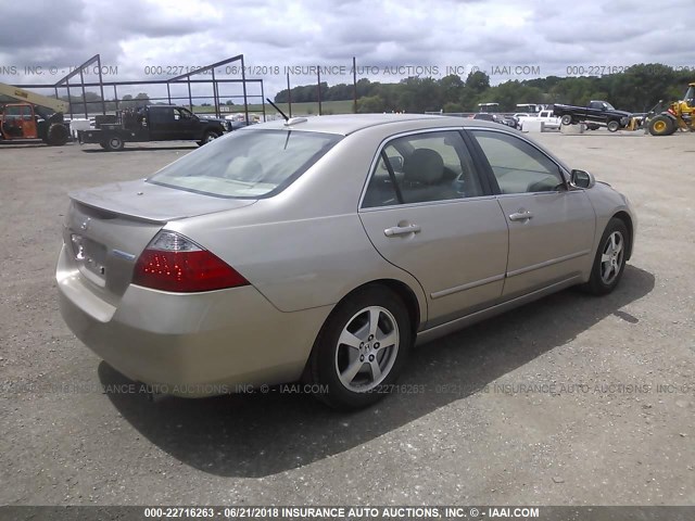 JHMCN36456C003170 - 2006 HONDA ACCORD HYBRID GOLD photo 4