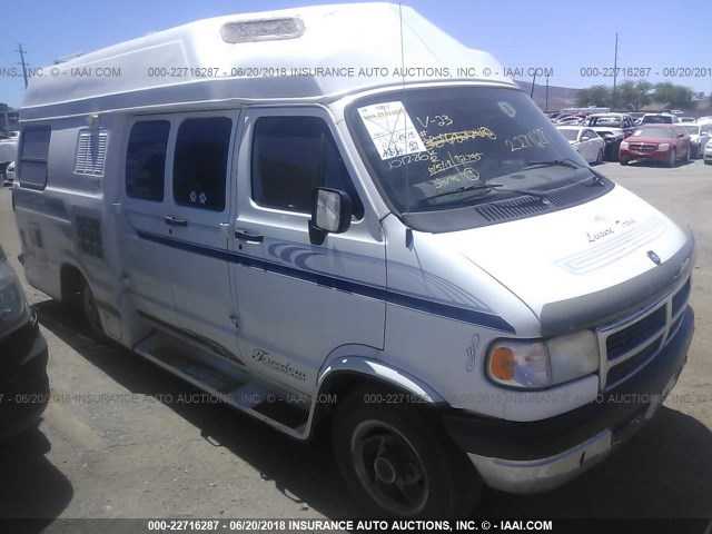 2B6KB31Y0TK154613 - 1996 DODGE RAM VAN B3500 WHITE photo 1