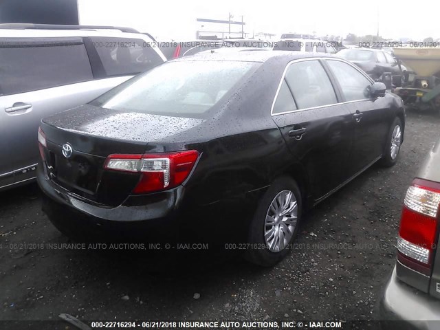 4T1BD1FK5EU098773 - 2014 TOYOTA CAMRY HYBRID/LE/XLE 黑色 照片 4