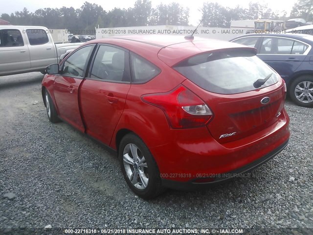 1FADP3K28EL119147 - 2014 FORD FOCUS SE RED photo 3