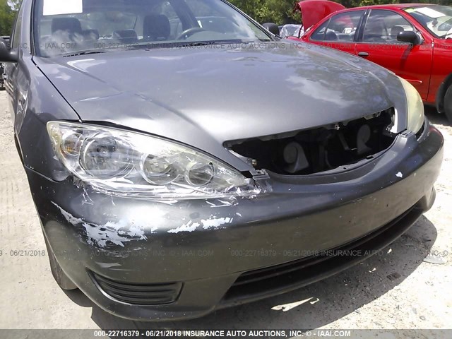 4T1BE32K36U661187 - 2006 TOYOTA CAMRY LE/XLE/SE ნაცრისფერი ფოტო 6