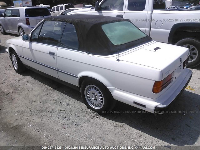 WBABB1312LEC02973 - 1990 BMW 325 IC WHITE photo 3