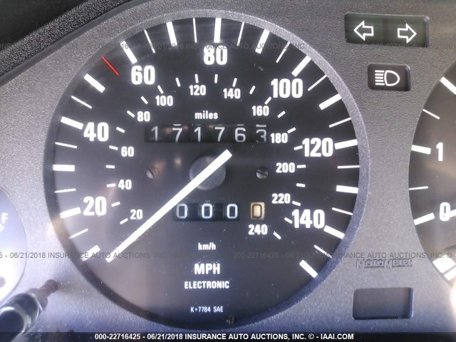 WBABB1312LEC02973 - 1990 BMW 325 IC WHITE photo 7