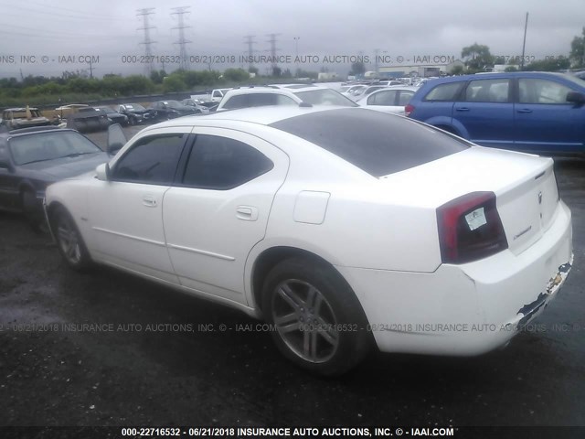 2B3KA53H86H218925 - 2006 DODGE CHARGER R/T WHITE photo 3