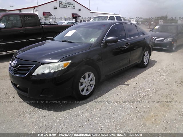 4T1BF3EK3BU183551 - 2011 TOYOTA CAMRY SE/LE/XLE შავი ფოტო 2
