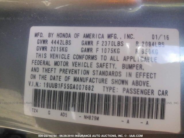 19UUB1F55GA007682 - 2016 ACURA TLX TECH SILVER photo 9
