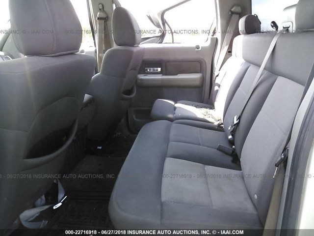 1FTRW12W34KD10103 - 2004 FORD F150 SUPERCREW GRAY photo 8