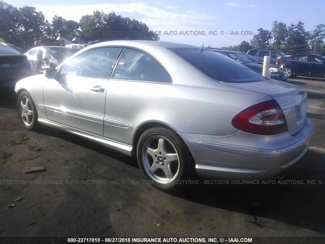 WDBTJ75J14F093200 - 2004 MERCEDES-BENZ CLK 500 SILVER photo 3