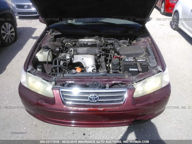 4T1BG22K31U110111 - 2001 TOYOTA CAMRY CE/LE/XLE RED photo 10