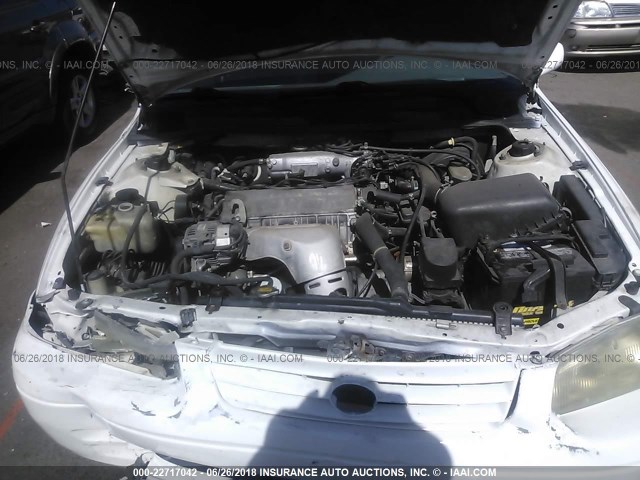 4T1BG22K5XU879248 - 1999 TOYOTA CAMRY CE/LE/XLE 白色 照片 10