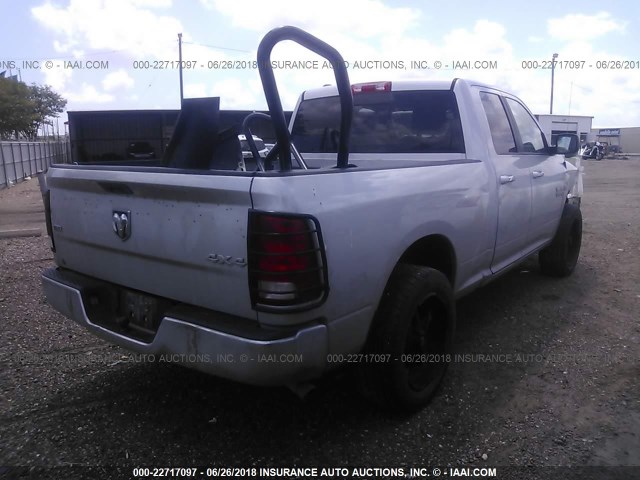 1C6RR7GTXFS513749 - 2015 RAM 1500 SLT SILVER photo 4