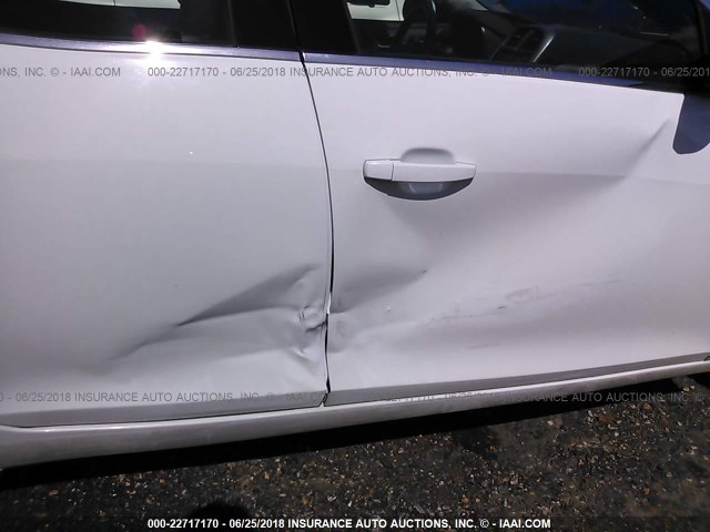 1G11C5SA6DF301012 - 2013 CHEVROLET MALIBU 1LT 白色 照片 6