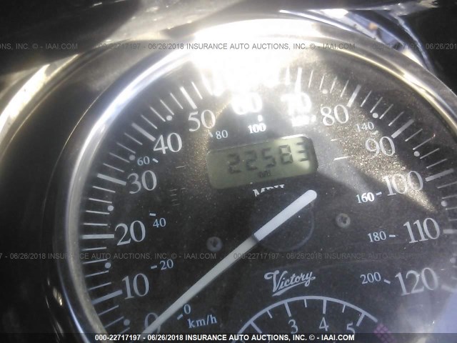 5VPCB16DX33000230 - 2003 VICTORY MOTORCYCLES KINGPIN 黑色 照片 7