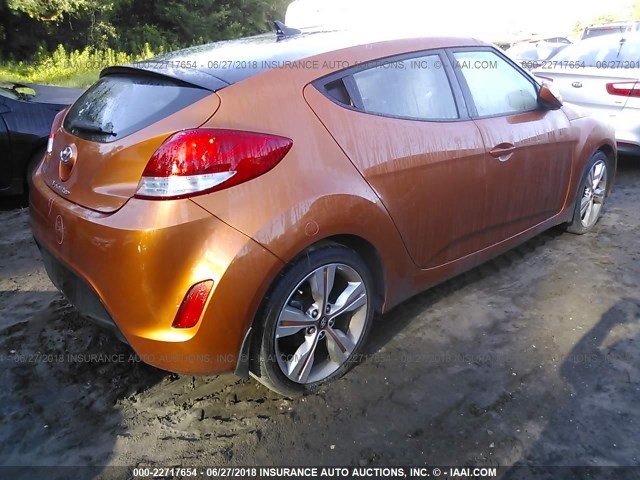 KMHTC6AD4GU280898 - 2016 HYUNDAI VELOSTER ORANGE photo 4