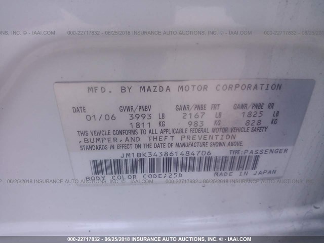 JM1BK343861484706 - 2006 MAZDA 3 HATCHBACK WHITE photo 9