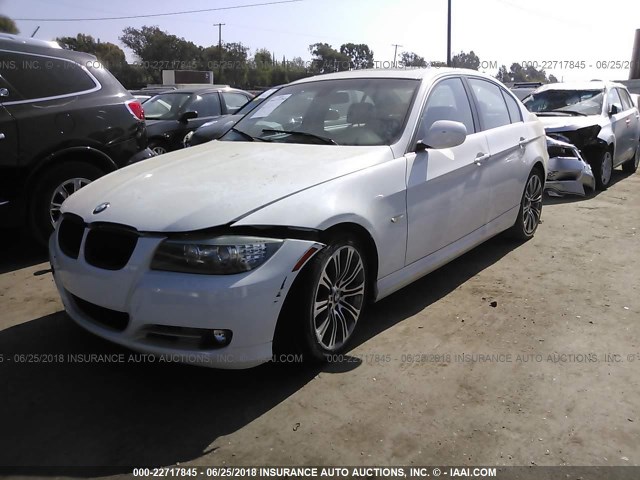 WBAPN7C53BA950119 - 2011 BMW 335 D WHITE photo 2