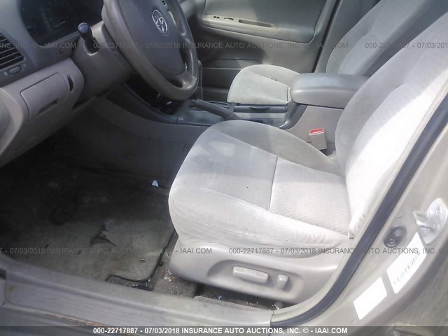 4T1BE32K23U213857 - 2003 TOYOTA CAMRY LE/XLE/SE Qəhvəyi foto 5