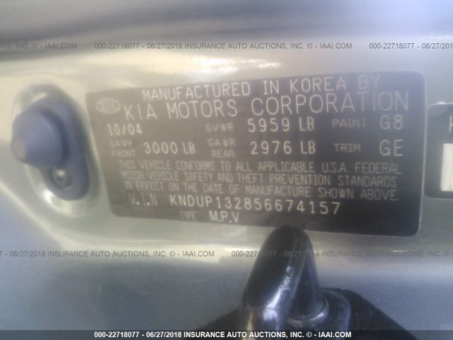 KNDUP132856674157 - 2005 KIA SEDONA EX/LX GRAY photo 9