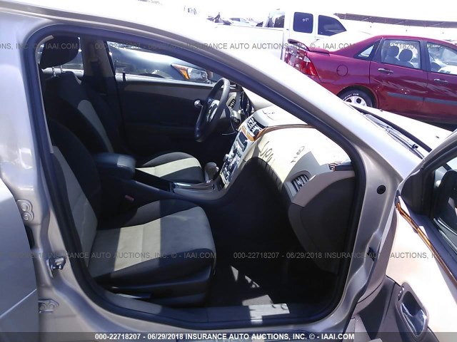 1G1ZC5EU7BF138649 - 2011 CHEVROLET MALIBU 1LT 金色 照片 5