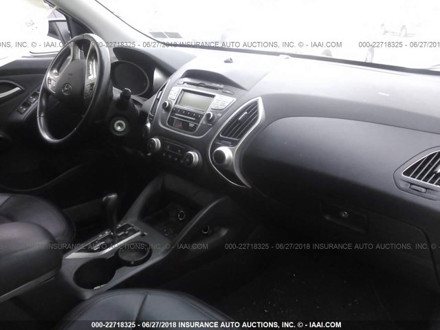 KM8JU3AC6AU114917 - 2010 HYUNDAI TUCSON GLS/LIMITED 银色 照片 5