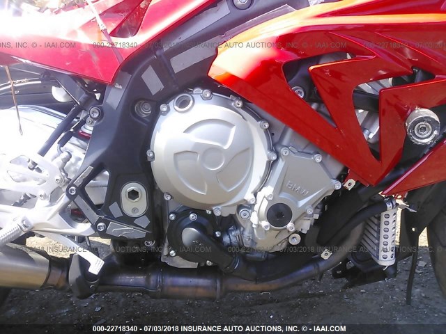 WB10D2103FZ352506 - 2015 BMW S 1000 RR RED photo 8