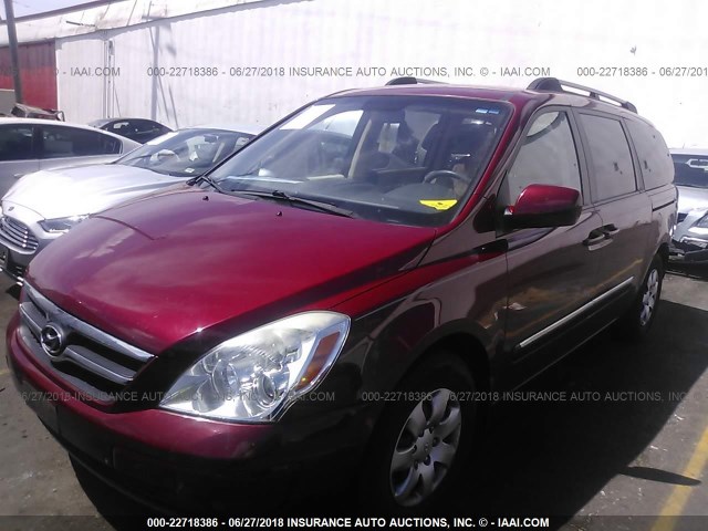 KNDMC233886054083 - 2008 HYUNDAI ENTOURAGE GLS/SE/LIMITED RED photo 2