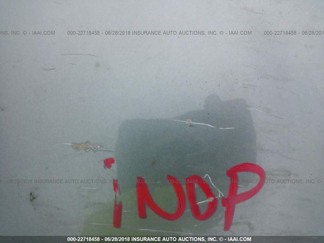 1FAFP34N55W230088 - 2005 FORD FOCUS ZX4 GREEN photo 7