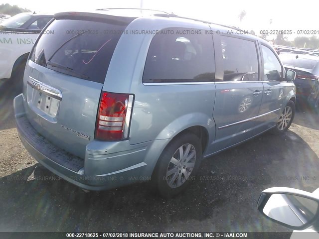 2A8HR54119R661038 - 2009 CHRYSLER TOWN & COUNTRY TOURING Light Blue photo 4
