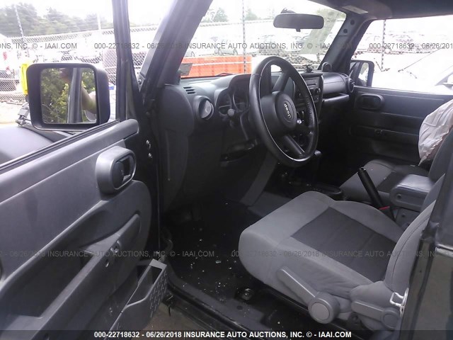 1J4GA2D18AL139183 - 2010 JEEP WRANGLER SPORT მწვანე ფოტო 5