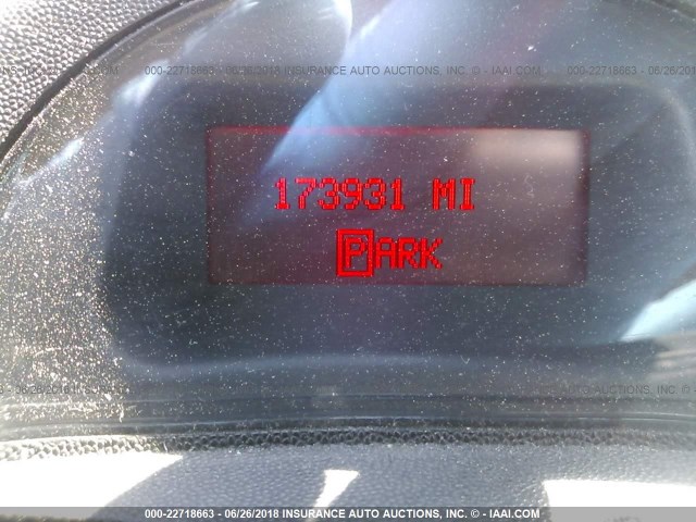 2G2WS522041141133 - 2004 PONTIAC GRAND PRIX GT2 თეთრი ფოტო 7