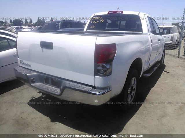 5TBRU54177S450935 - 2007 TOYOTA TUNDRA DOUBLE CAB SR5 WHITE photo 4