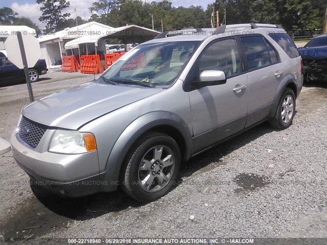 1FMZK02116GA52093 - 2006 FORD FREESTYLE SEL SILVER photo 2