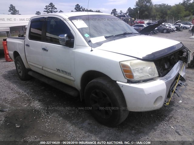 1N6BA07A86N534473 - 2006 NISSAN TITAN XE/SE/LE WHITE photo 1