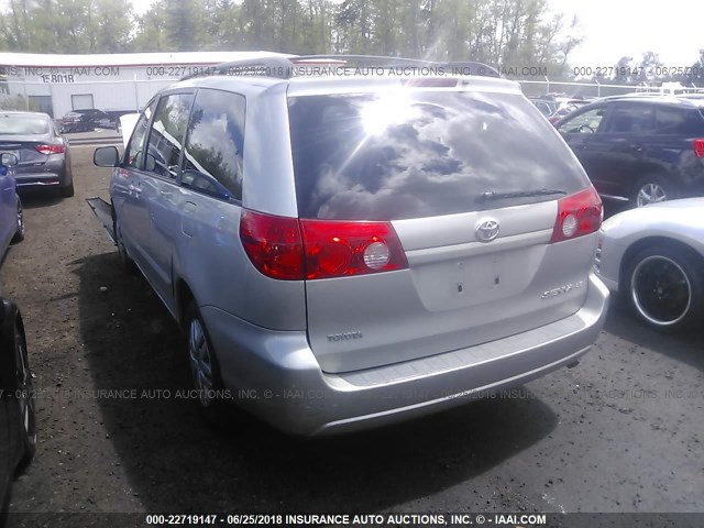 5TDZA23C26S437140 - 2006 TOYOTA SIENNA CE/LE SILVER photo 3