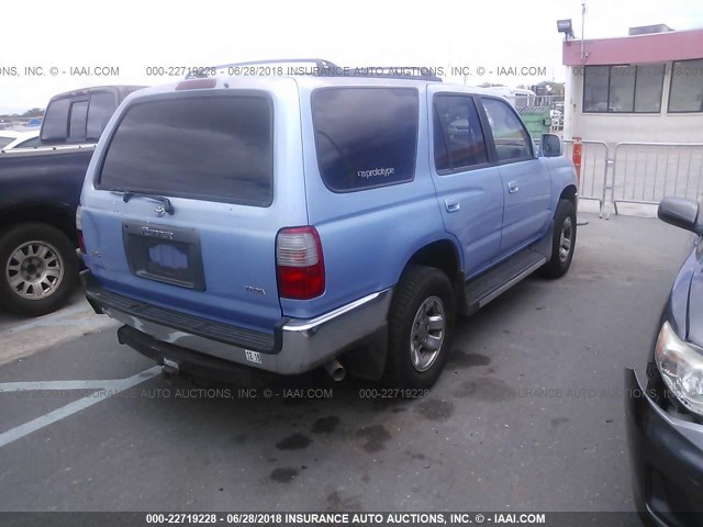 JT3GN86RXW0062247 - 1998 TOYOTA 4RUNNER SR5 BLUE photo 4