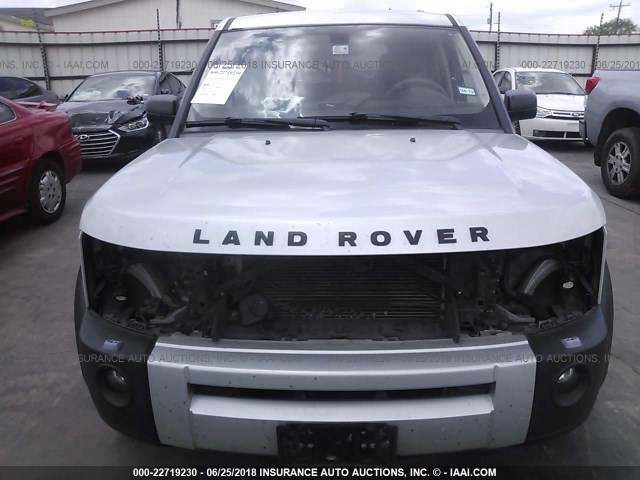 SALAE25465A345962 - 2005 LAND ROVER LR3 SE SILVER photo 6