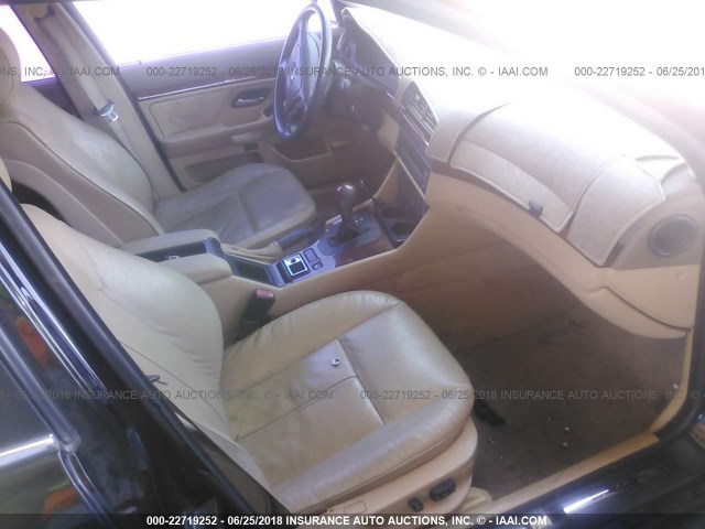 WBADT43431GX25144 - 2001 BMW 525 I AUTOMATIC BLACK photo 5