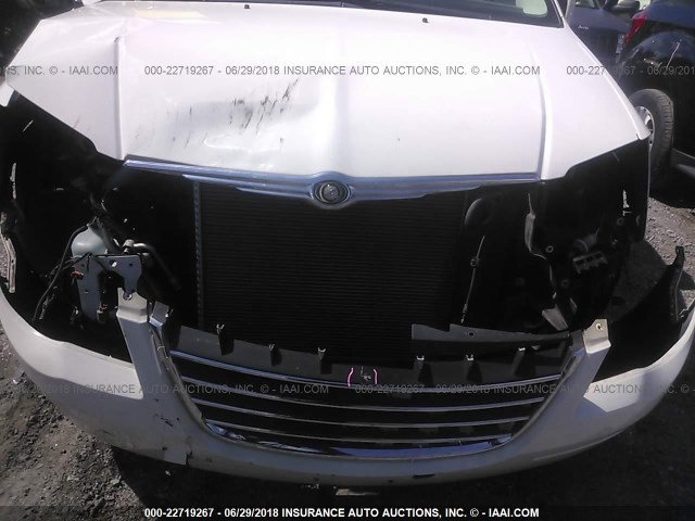 2A8HR54P78R769201 - 2008 CHRYSLER TOWN & COUNTRY TOURING WHITE photo 6
