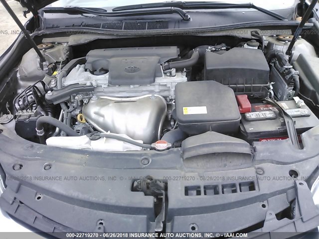 4T1BF1FK3GU515255 - 2016 TOYOTA CAMRY LE/XLE/SE/XSE GRAY photo 10