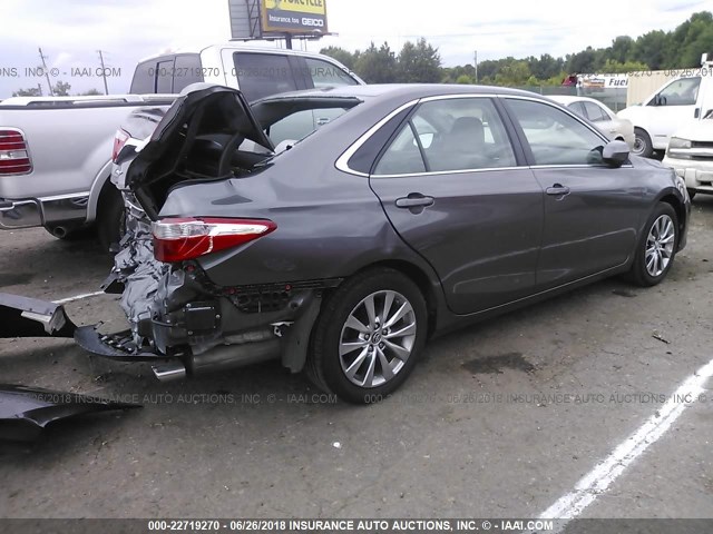 4T1BF1FK3GU515255 - 2016 TOYOTA CAMRY LE/XLE/SE/XSE GRAY photo 4